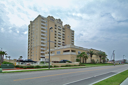 Acquilus I Condominiums