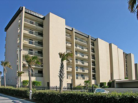 Las Brisas Condominiums in Jacksonville Beach, Florida