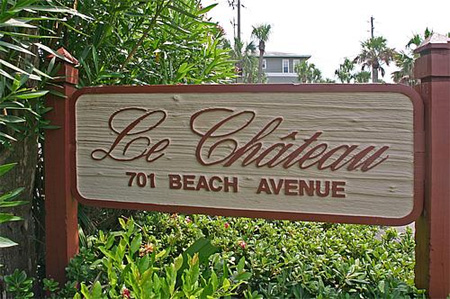 Le Chateau Condominiums